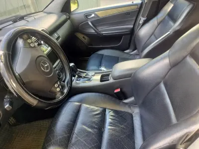 Gebraucht Mercedes C320 230 PS (169 kW) 2006 Grau Kombi