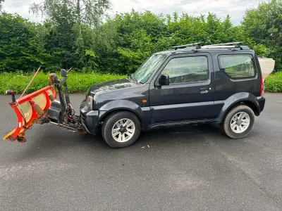 Gebraucht Suzuki Jimny 85 PS (62 kW) 2012 Schwarz SUV