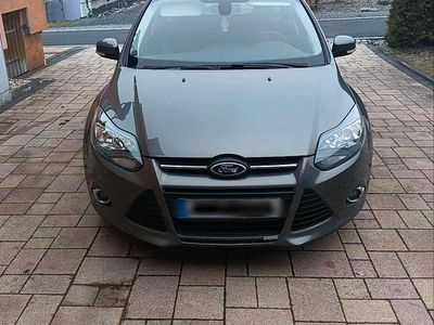 Gebraucht Ford Focus 140 PS (102 kW) 2012 Braun Kombi