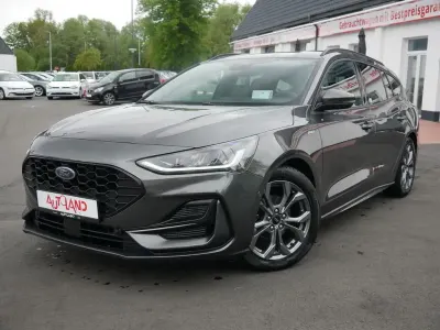 Gebraucht Ford Focus ST-Line 155 PS (114 kW) 2024 Grau Limousine