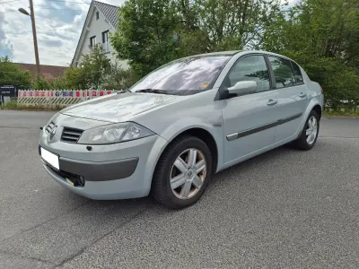 Brugt Renault Mégane II 135 HK (99 kW) 2004 Sølv Sedan