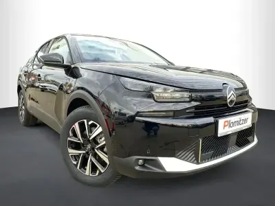 Neu Citroën C4 PureTech 131 PS (96 kW) 2025 Perlaneraschwarz metallic Limousine