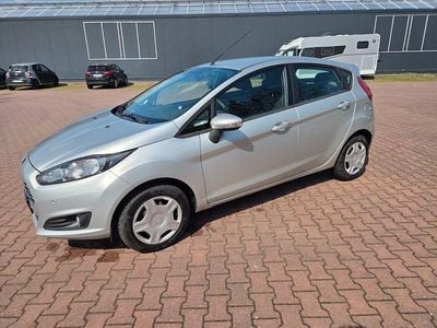 Gebraucht Ford Fiesta Trend 80 PS (58 kW) 2013 Silber Kleinwagen