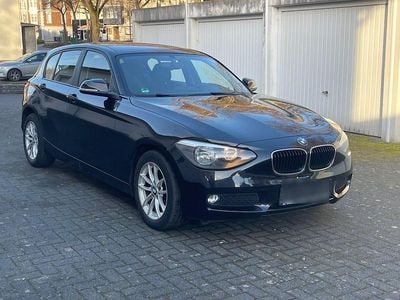 Gebraucht BMW 114 102 PS (75 kW) 2012 Schwarz Kleinwagen