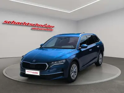 Neu Skoda Octavia Selection 150 PS (110 kW) 2026 Raceblau metallic Kombi