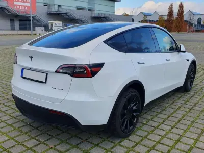 Usata Tesla Model Y 378 kW (514 CV) 2022 Bianco SUV