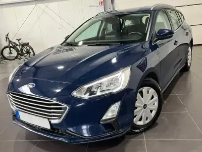 Gebraucht Ford Focus 95 PS (69 kW) 2019 Blazerblau Kombi