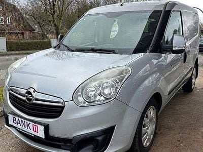 Gebraucht Opel Combo 105 PS (77 kW) 2013 Silber Van / Kleinbus