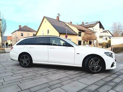Mercedes E300