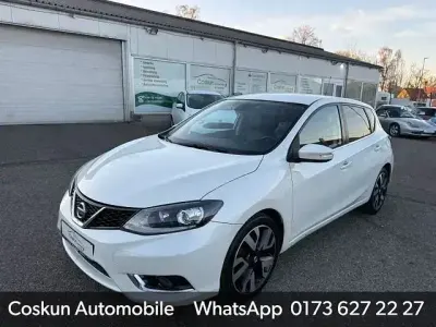 Gebraucht Nissan Pulsar N-Connecta 190 PS (139 kW) 2016 Weiß Kleinwagen