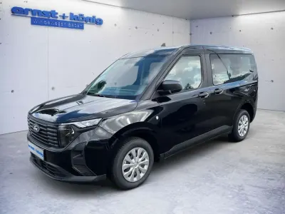 Gebraucht Ford Tourneo Courier Trend 125 PS (91 kW) 2026 Agate black metallic Van / Kleinbus