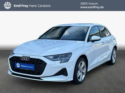 Gebraucht Audi A3 Advanced 116 PS (85 kW) 2025 Gletscherweiß metallic Limousine