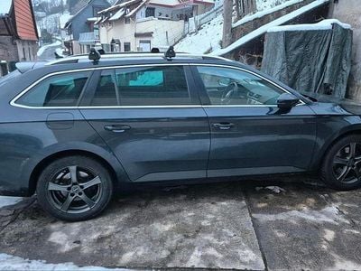 Gebraucht Skoda Superb 190 PS (139 kW) 2018 Schwarz Kombi