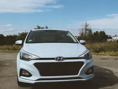 Gebraucht Hyundai i20 Select 75 PS (55 kW) 2019 Kleinwagen