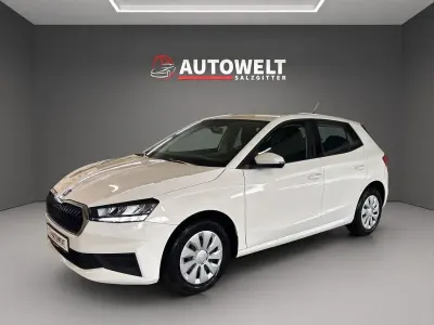 Gebraucht Skoda Fabia Ambition 110 PS (80 kW) 2022 Weiß Kleinwagen