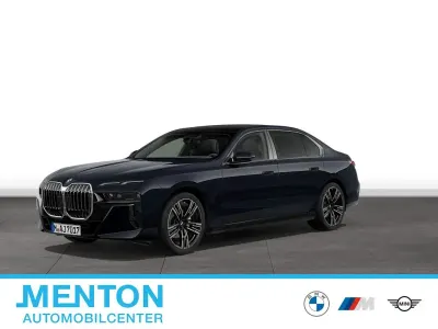 Gebraucht BMW 740 299 PS (219 kW) 2025 Schwarz Limousine
