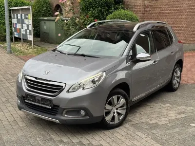 Gebraucht Peugeot 2008 Allure 82 PS (60 kW) 2015 Grau SUV