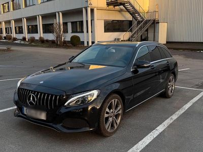 Gebraucht Mercedes C220 170 PS (125 kW) 2016 Schwarz Kombi