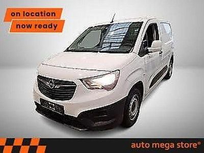 Weiss Gebraucht 2020 Opel Combo Edition Van | 8.695 € (Fairer Preis)
