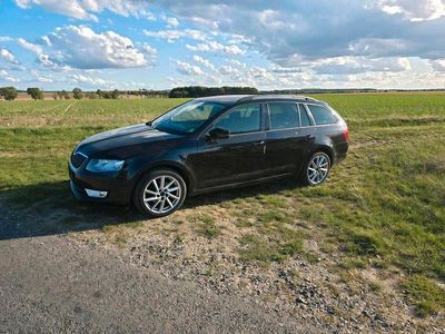 Gebraucht Skoda Octavia 150 PS (110 kW) 2017 Schwarz Kombi
