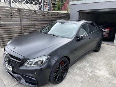 Mercedes E63 AMG