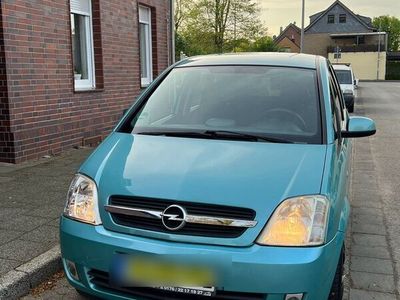 gebraucht Opel Meriva Grün halbautomatik