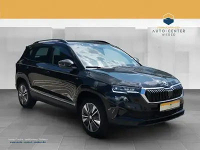 Gebraucht Skoda Karoq Selection 150 PS (110 kW) 2025 Schwarz SUV