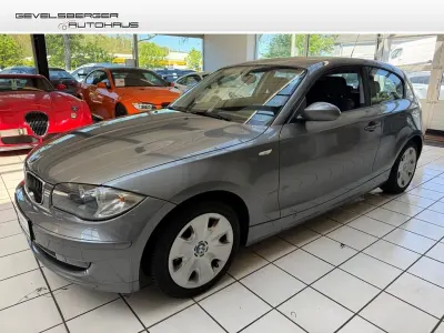 Usata BMW 116 Advantage 122 CV (89 kW) 2009 Grigio Utilitaria
