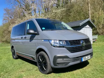 Brugt VW T6.1 Family 150 HK (110 kW) 2021 Grå Van