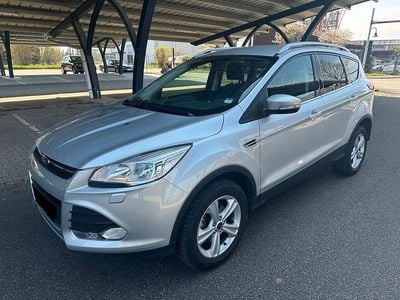 Gebraucht Ford Kuga 150 PS (110 kW) 2015 Silber SUV