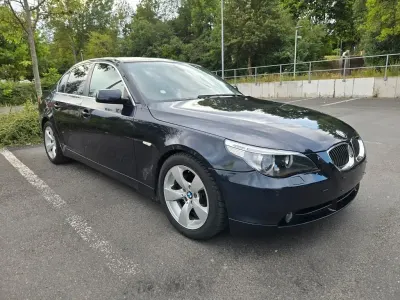Gebraucht BMW 525 218 PS (160 kW) 2006 Blau Limousine