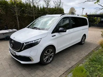 Gebraucht Mercedes EQV300 150 kW (204 PS) 2020 Weiß Van / Kleinbus
