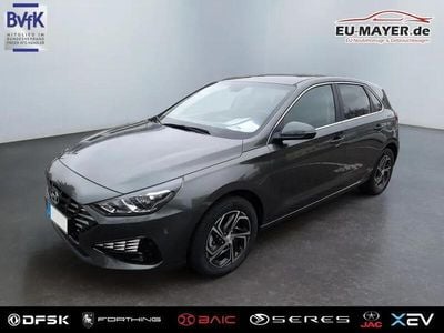 Neu Hyundai i30 Comfort 116 PS (85 kW) 2025 Waehlbar Limousine