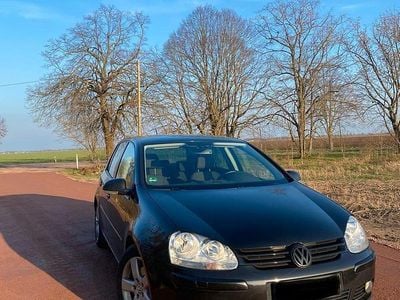 VW Golf V