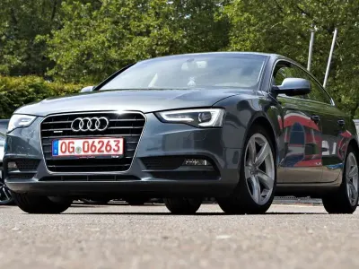 Gebraucht Audi A5 Sportback Comfort 272 PS (200 kW) 2014 Grau Kleinwagen