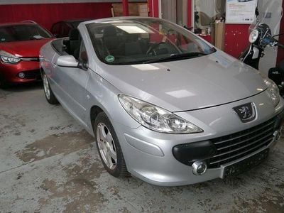 Gebraucht Peugeot 307 CC Tendance 140 PS (102 kW) 2006 Gris aluminium Cabrio