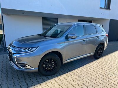 gebraucht Mitsubishi Outlander P-HEV 2.4 4WD Top Bj.20 AHK