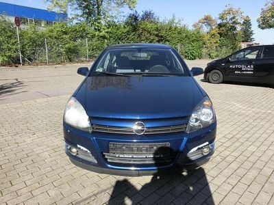 Gebraucht Opel Astra 90 PS (66 kW) 2004 Blau Limousine