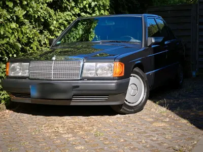Gebraucht Mercedes 190 Sportline 109 PS (80 kW) 1993 Schwarz Limousine