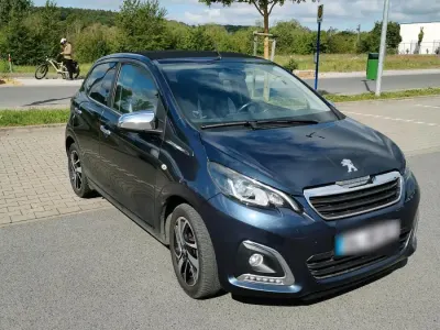 Gebraucht Peugeot 108 82 PS (60 kW) 2018 Blau Cabrio