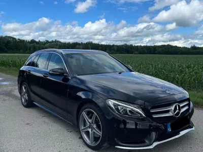 Gebraucht Mercedes C180 156 PS (114 kW) 2018 Schwarz Kombi