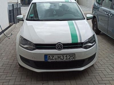Weiß Gebraucht 2014 VW Polo Limousine | 4.100 € (Fairer Preis)