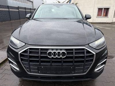 Gebraucht Audi Q5 Basis 163 PS (119 kW) 2023 Schwarz SUV