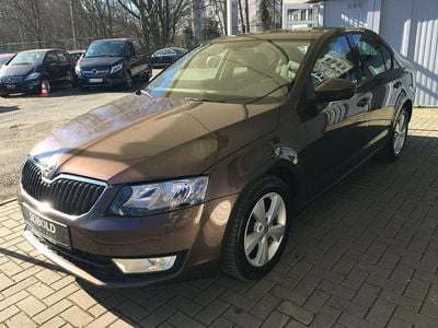 Gebraucht Skoda Octavia 105 PS (77 kW) 2014 Braun Kleinwagen