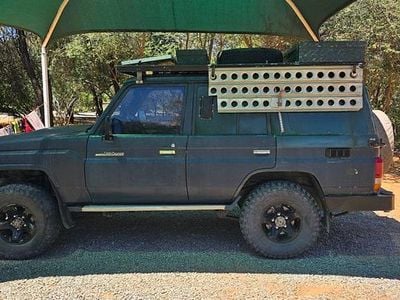 Gebraucht Toyota Land Cruiser 132 PS (97 kW) 2010 Grün SUV