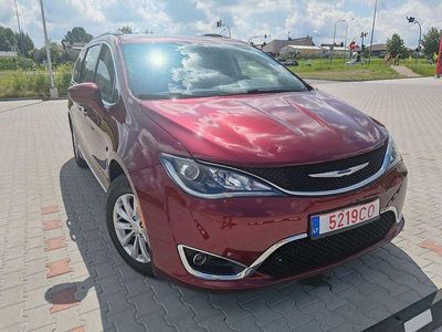 Chrysler Pacifica