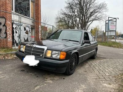 Usata Mercedes 190 122 CV (89 kW) 1988 Berlina
