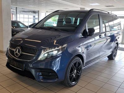 Gebraucht Mercedes V300 Avantgarde Edition 237 PS (174 kW) 2023 Blau Van / Kleinbus