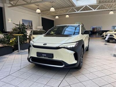 Neu Toyota bZ4X Lounge 150 kW (204 PS) 2025 Onyxschwarz (schwarz) SUV