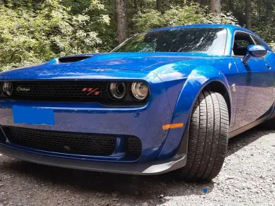 Gebraucht Dodge Challenger 492 PS (361 kW) 2022 Blau Coupé